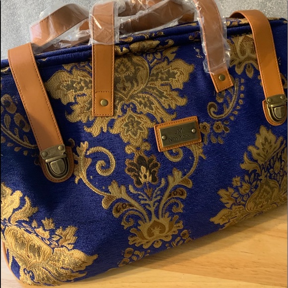 carpet travel bag